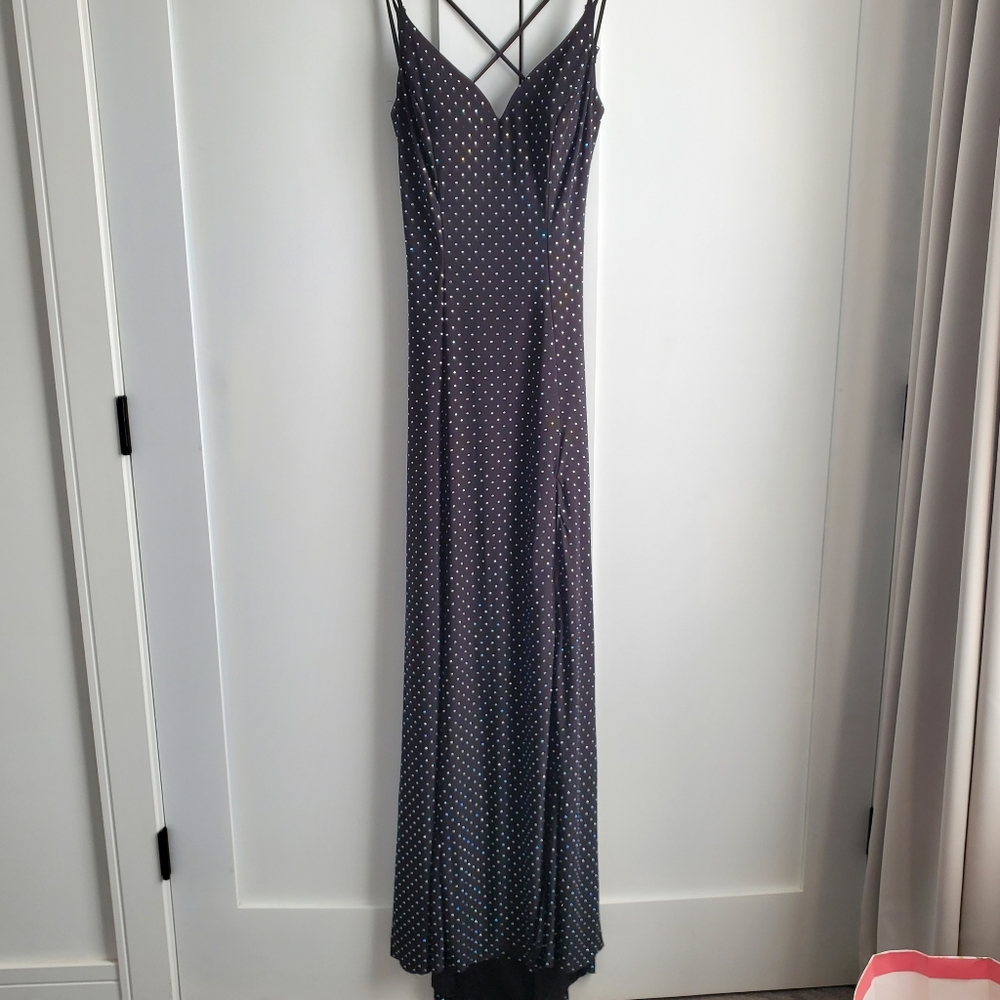 SPECIAL OCCASION BLACK DRESS EVENING FORMAL FITTED GOWN SZ M BACKLESS RHINESTONE